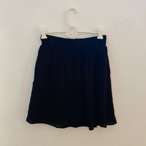 black flowy skirt
